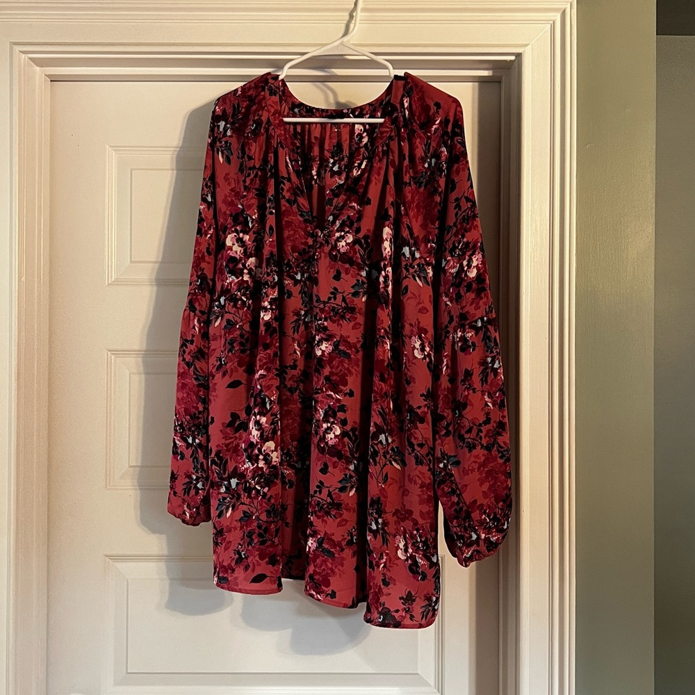 Pink Floral sheer blouse from Torrid in size 4